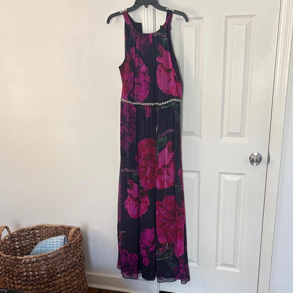 SLNY Black and Pink Floral Maxi Dress